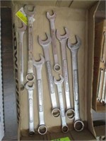 Flat w/assorted wrenches - all metric