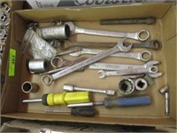 Flat w/assorted wrenches & sockets