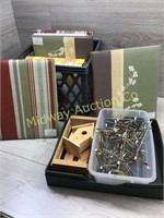 PHOTO ALBUMS/ OFFICE PEGS