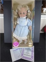 Lisse Doll NIB