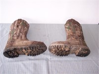 Nice, Waterproof Men;s Camo Work/Mud Boots Sz??