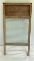 Family size crystal glass washboard