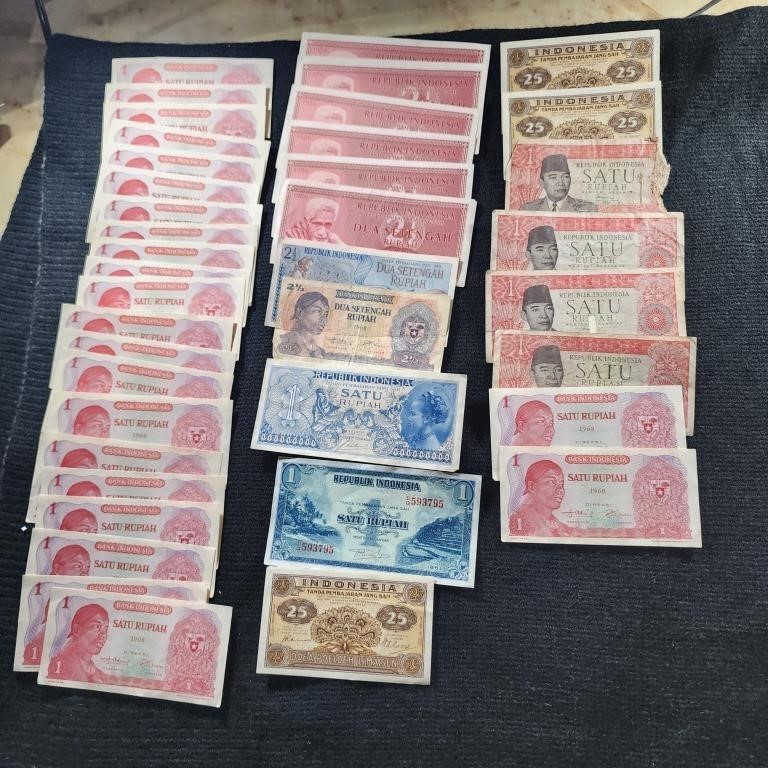 Indonesian Bank Notes, 1968, 1956, 1951, 1964 and