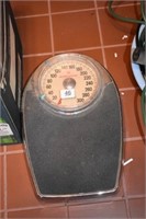HEALTH O METER SCALE