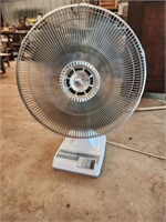 Windmere 16" oscillating fan works