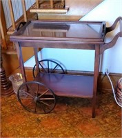 Adorable serving cart