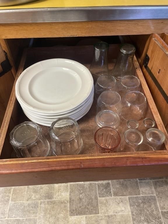 BAKING DISHES, CUPS, PLATES AND MORE