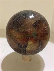 Smaller crackled glass gazing ball measuring 8