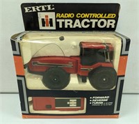 IH 6388 RC Tractor 1/32