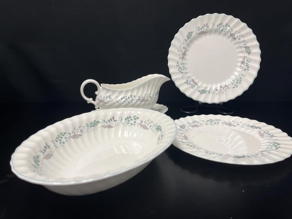 Royal Doulton Glen Auldyn Bone China Serviceware