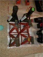 Group of 6 Jack Stands