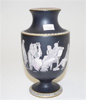 Prattware black glaze vase
