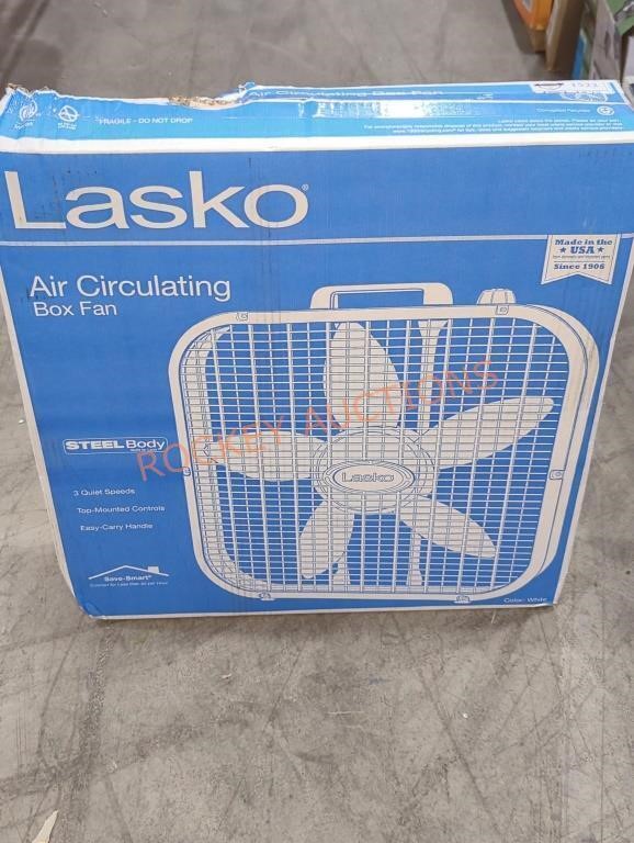 Lasko Box Fan (Missing Knob)