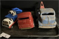Metal Toy Trucks, Tonka, Mattel.