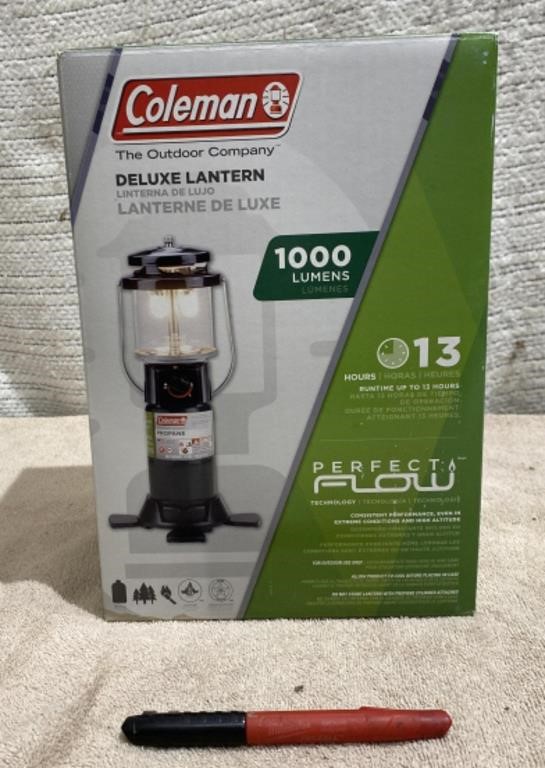 NIB Coleman Propane Lantern