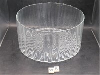 LARGE GLASS SERVING BOWL