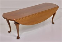 Copenhaver coffee table, mahogany, Queen Anne