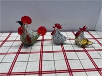 3 MURANO STYLE CHICKEN ROOSTER PAPERWEIGHTS
