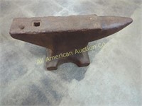 ANTIQUE BLACKSMITH ANVIL 80 LBS