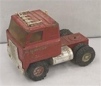 Ertl International Cab Only Red to Restore