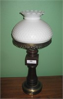 25" Lamp W/ Glass Hobnail Shade