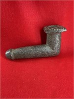 Stone Effigy Pipe     Indian Artifact Arrowhead