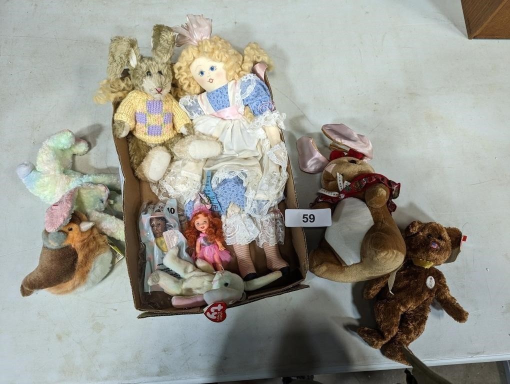 Online Auction - Barbies, Dolls, & More (Shoals, IN)