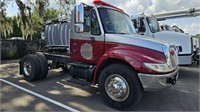 2003 INT'ERNATIONAL 4300 DAY CAB SEMI TRACTOR