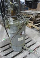 Pressure Pot-