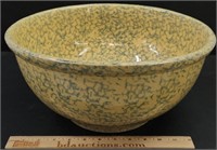 Spongeware Country Pottery Mixing Bowl
