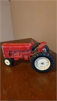 IH toy tractor