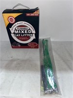 CAT LITTER AND CAT TOY