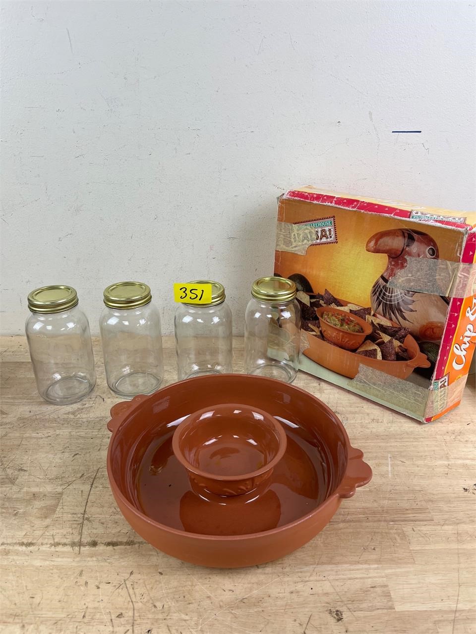 Kitchen Items Lot