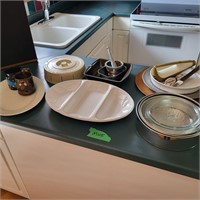 M105 Misc kitchen items