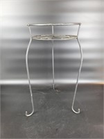 Wire Plant Stand 21" Tall