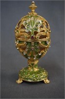 Franklin Mint Faberge Egg Green Jeweled Ring Chest