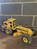 TONKA TOY ROAD GRADER