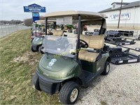 2017 E-Z-Go RXVE Golf Cart +