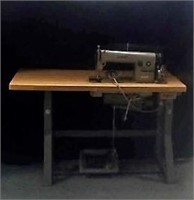 Juki Industrial sewing machine Model: DDL-555
