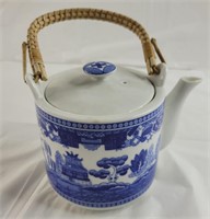 Vintage Made in Japan blue willow teapot with