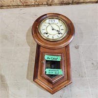 Wind Up Clock w Key & Pendulum