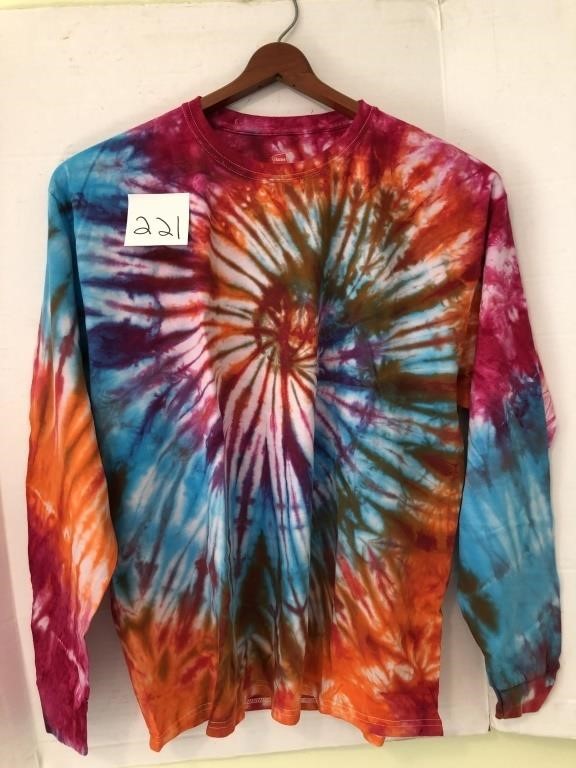 Tie dyed long sleeve tee shirt, XL, never worn