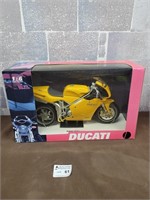 Ducati scale 1:6 Die-Cast (in the box)