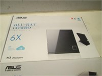 PORTABLBE ASUS6 X  BLUE -RAY COMBO- USED