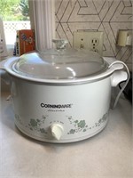 Corningware crockpot with lid, good shape