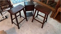 Pair of 24in tall bar stools with 23.5in tall