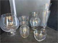 Lot of clear glass vases, misc