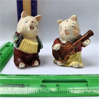Japan Salt&Pepper shaker pig musicians