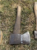 Antique HB Axe (Short Handle) 2 1/2 lb