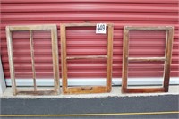 (3) Antique Windows (U241)